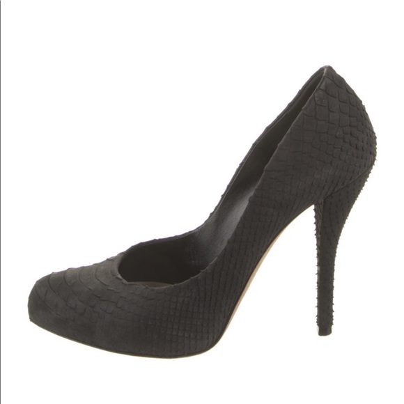 FREE SHIPPING!! Authentic Christian Dior leather heels - Picture 1 of 5